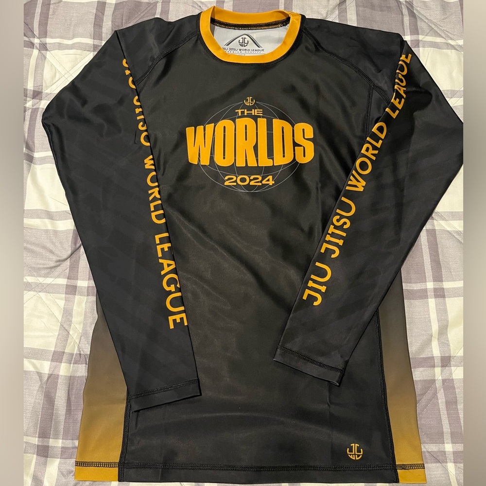 Jiu Jitsu World League MMA Grappling Black Long Sleeve Rash Guard Mens Medium